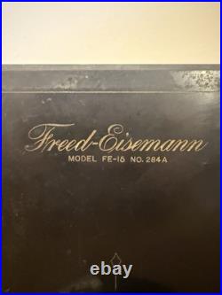 1925 Freed-Eisemann FE-15 Neutrodyne 5-Tube Radio + Extra Tubes Knobs Untested