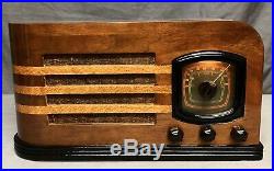 1930's Mission Bell Vintage Vacuum Tube Radio