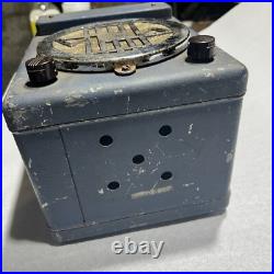 1930's Vintage TRUETONE 6C13 Classic tube Radio Mid-century Modern Art Deco 6C14