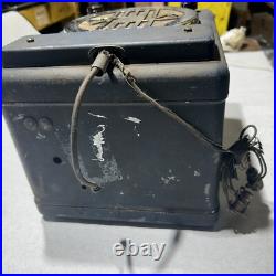 1930's Vintage TRUETONE 6C13 Classic tube Radio Mid-century Modern Art Deco 6C14