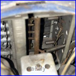 1930's Vintage TRUETONE 6C13 Classic tube Radio Mid-century Modern Art Deco 6C14