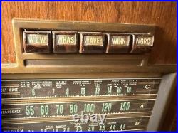 1930's Vintage Wooden tabletop Radio Westinghouse W-R-288. Tested. Works