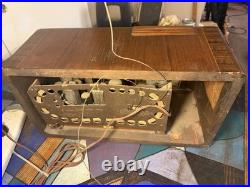 1930's Vintage Wooden tabletop Radio Westinghouse W-R-288. Tested. Works