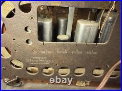 1930's Vintage Wooden tabletop Radio Westinghouse W-R-288. Tested. Works