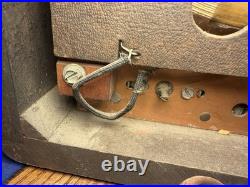 1930's Vintage Wooden tabletop Radio Westinghouse W-R-288. Tested. Works