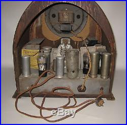1931 Philco 90 Vintage Vacuum Tube Cathedral Wood Tube Radio Working #BM53