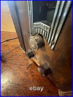 1934-1935 Vintage Crosley Tombstone Tube Radio 5V2 Fiver DELUXE Wood AS FOUND