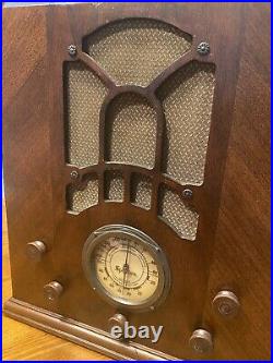 1935 Sparton 65 vintage radio Tombstone 6 Tube By Sparks-Withington Co. WORKS
