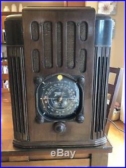 1937 Vintage Zenith Tombstone Radio Model 10-S-130 10S130 WORKING CONDITION