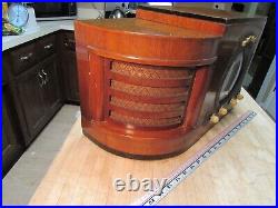 1939 Zenith Stars and Stripes 6S322. 6-S-322 Art Deco Radio For Restoration