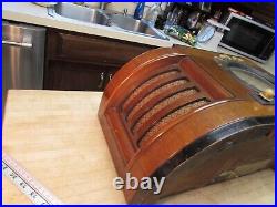 1939 Zenith Stars and Stripes 6S322. 6-S-322 Art Deco Radio For Restoration