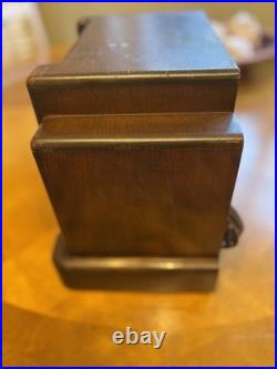 1940 Addison A5 Courthouse Antique Vintage Retro Tube Radio