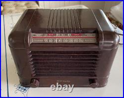 1940 RCA VICTOR Vintage Bakelite Foreign Correspondent 14X Radio