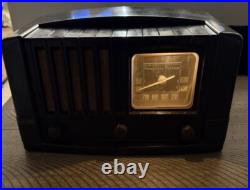 1940s Stromberg Carlson MODEL 1100 Vacuum Tube Radio Bakelite Vintage Working