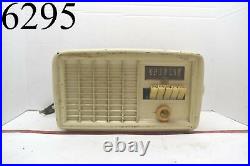 1940s Vintage Bakelite Radio Stereo Wards Airline Tube Collectible Electronic 40