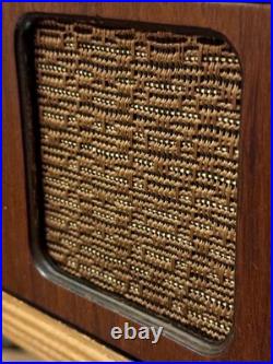 1941 RCA Victor Master Nipper A Tube Radio Restored Working Vintage AM Radio