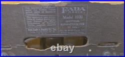 1945 FADA 1000 BULLET CATALIN RADIO Rare Butterscotch Turns On Light Works