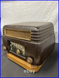 1946 Vintage General Electric Model 202 Tube Radio Works