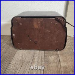 1947 Vintage Sentinel radio, Bakelite model 314 Works great
