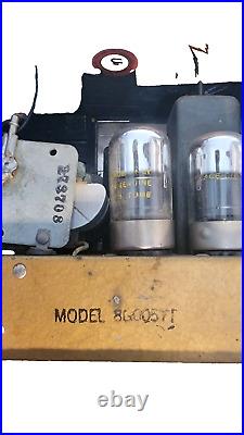 1947 Vintage Zenith Model 8G005Y Trans Oceanic Radio Tested and Working