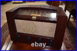 1948 Mid Century Vintage RCA Victor Table Top Tube Radio, Model 8R74