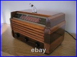 1948 Restored Vintage Wood Cabinet RCA Model 56x5 AM and Short Wave Table Radio