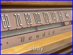1948 Vintage Bendix Aviation 301 Tube Tabletop Am Radio Bakelite Knobs Backlight
