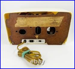 1950's Vintage GE model 518 AM alarm clock tube radio