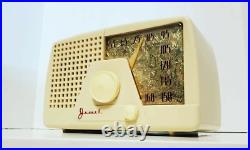 1951 Jewel 956 Ivory Plaskon AM Vintage Tube Radio Excellent 1951 Jewel 956 Ivory Plaskon AM Vintage Tube Radio Excellent