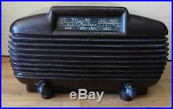 1951 Vintage Airline tube Bakelite Radio Model 15GCB-1583 in working condition