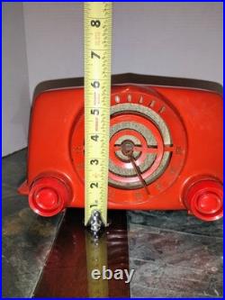 1951 Vintage CROSLEY BULLSEYE AM Tube BAKELITE RADIO 11-103 U Red Orange 1951 Vintage CROSLEY BULLSEYE AM Tube BAKELITE RADIO 11-103 U Red Orange