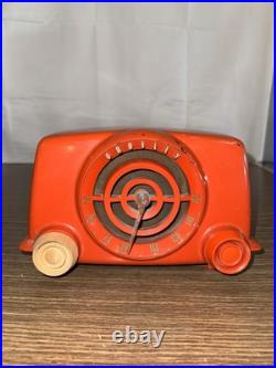 1951 Vintage CROSLEY BULLSEYE AM Tube BAKELITE RADIO 11-103 U Red Orange (As Is)