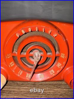1951 Vintage CROSLEY BULLSEYE AM Tube BAKELITE RADIO 11-103 U Red Orange (As Is)