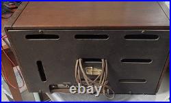 1954 Vintage Hoffman AM vacuum tube radio Model MW-601 overhauled + bluetooth 1954 Vintage Hoffman AM vacuum tube radio Model MW-601 overhauled + bluetooth