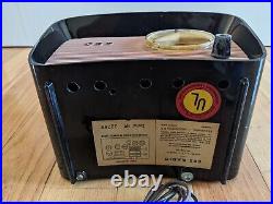 1959 TRAVLER CBS Model 2160 T200 Bakelite Antique Vintage AM Radio Black / Pink