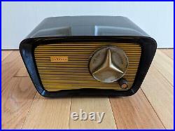 1959 TRAVLER CBS Model 2160 T200 Bakelite Antique Vintage AM Radio Black Yellow