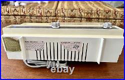 1960's Silvertone Tube Clock Radio 3042 White Restored Working See Video Demo