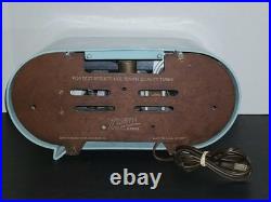 1 Day Sale Vtg Blue Zenith Racetrack Vac Tube Radio Model No. H511-Y Tested 1 Day Sale Vtg Blue Zenith Racetrack Vac Tube Radio Model No. H511-Y Tested