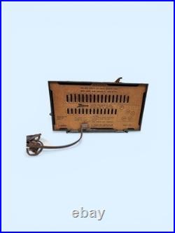 #2 Vintage Zenith AM Tube Radio S56957 Brown
