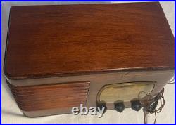 ANTIQUE VINTAGE 1930s EMERSON / INGRAHAM WOOD TABLE RADIO model BF204