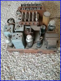 ANTIQUE, VINTAGE, DECO, COLLECTIBLE OLD TUBE RADIO ZENITH 6S361 chassis