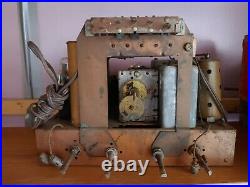 ANTIQUE, VINTAGE, DECO, COLLECTIBLE OLD TUBE RADIO ZENITH 6S361 chassis