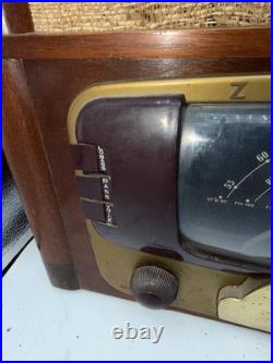 ANTIQUE VTG RARE ZenithMODEL 8H832 TUBE RADIO