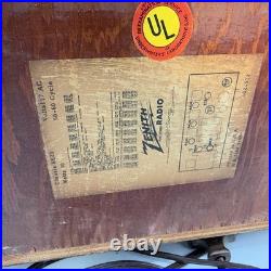 ANTIQUE VTG RARE ZenithMODEL 8H832 TUBE RADIO