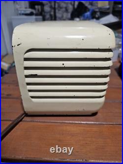 ANTIQUE Vintage RARE CLARION MODEL C100 TUBE RADIO WORKING ANTIQUE Vintage RARE CLARION MODEL C100 TUBE RADIO WORKING