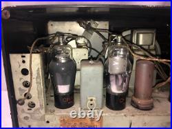 ANTIQUE Vintage RARE EMERSON MODEL CG268 TUBE RADIO
