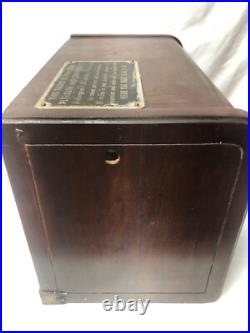 ANTIQUE Vintage RARE RADIO-MATIC MODEL YRB-12-4 TUBE RADIO WORKS ANTIQUE Vintage RARE RADIO-MATIC MODEL YRB-12-4 TUBE RADIO WORKS