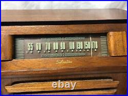 ANTIQUE Vintage RARE SILVERTONE MODEL 6051 TUBE RADIO