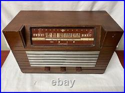 ANTIQUE Vintage RARE STEWART WARNER MODEL 9000-B TUBE RADIO