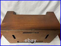 ANTIQUE Vintage RARE STEWART WARNER MODEL 9000-B TUBE RADIO